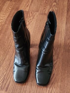Women’s Black  Square-Toe Ankle Boots